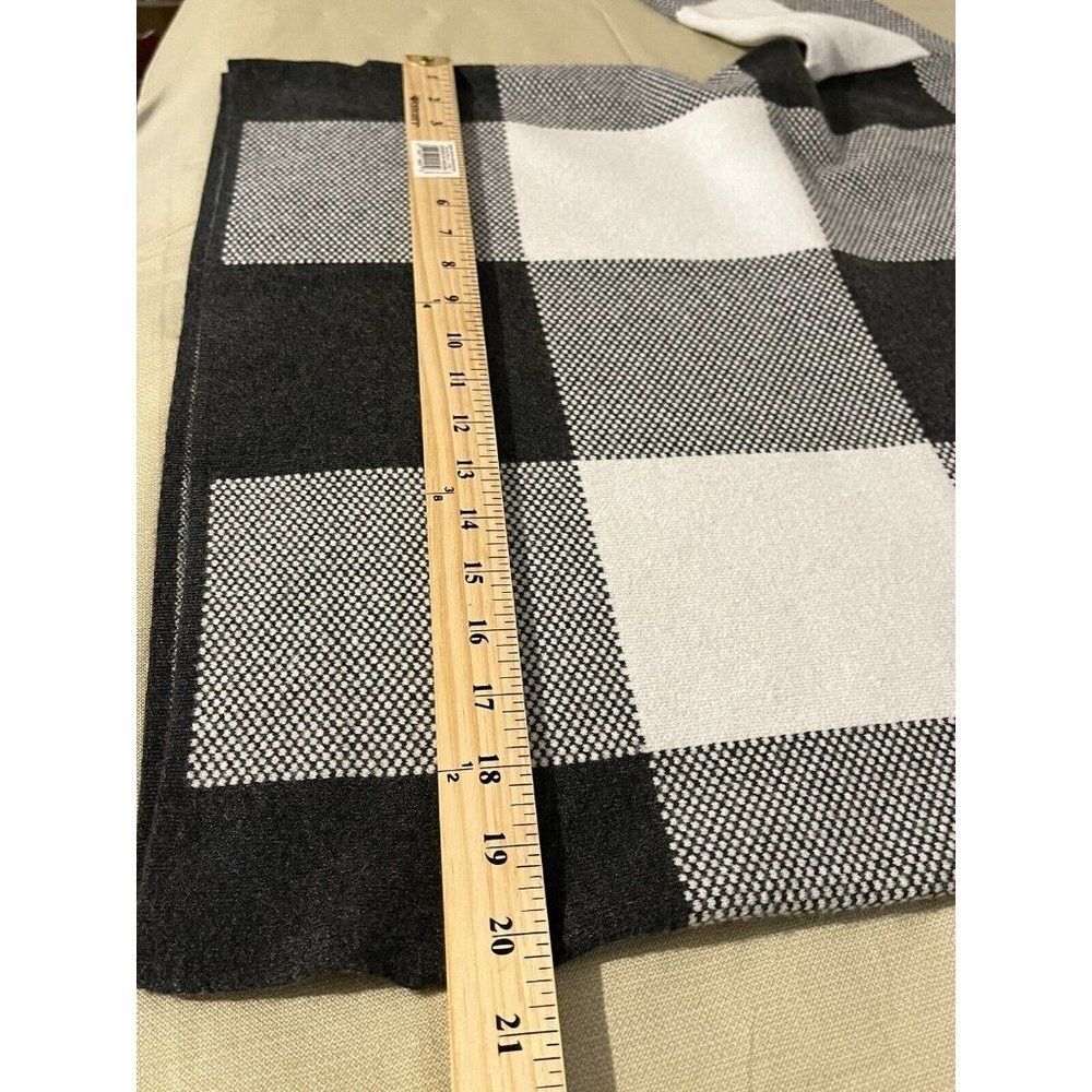 Size Medium Max Studios Color Block Gray & White … - image 8